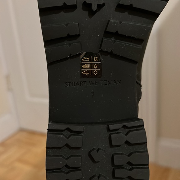 Brand: STUART WEITZMAN - Picture 5 of 5